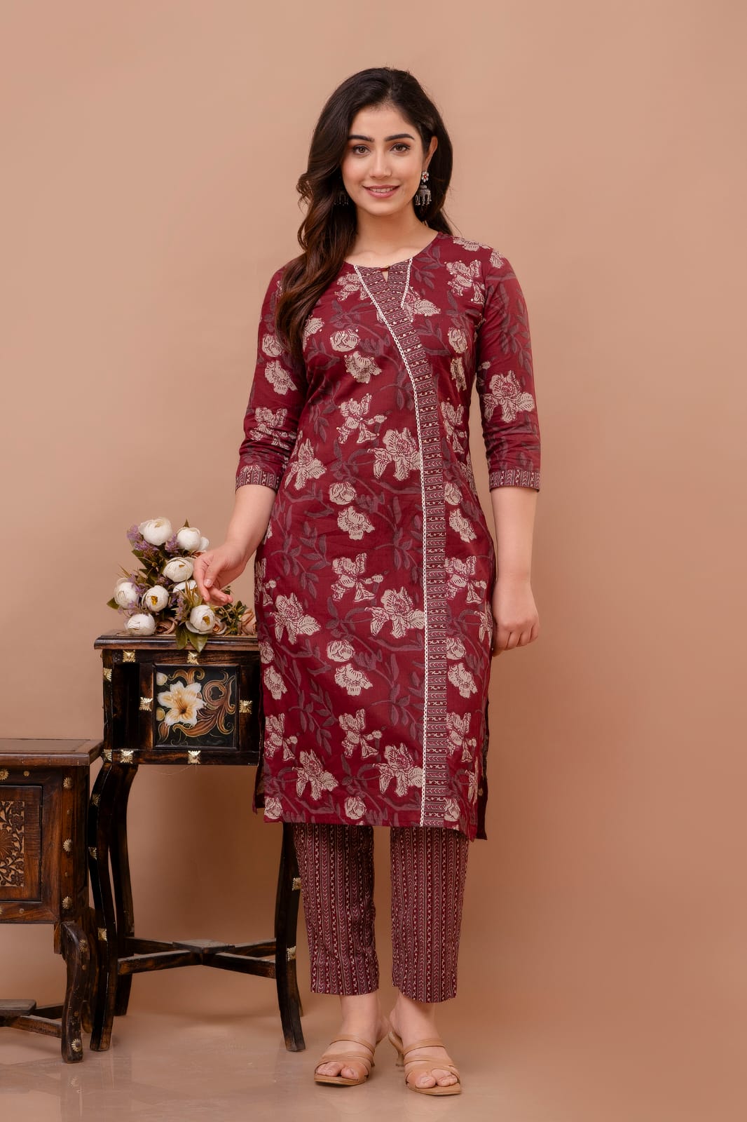 Maroon Floral Prints 3-Piece Dupatta Set